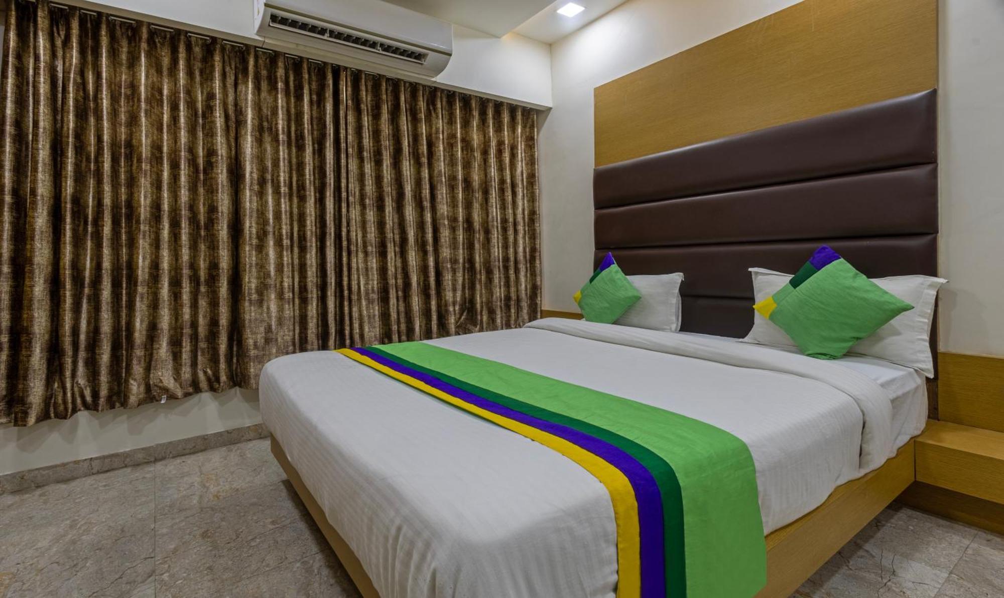 Treebo Eden Park, Ahmedabad Hotel Batwa Exterior photo